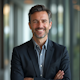 Erfolgreicher Investor mit asiatischem Hintergrund